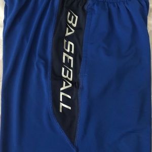 Under Armour Boys Baseball Shorts (Medium)